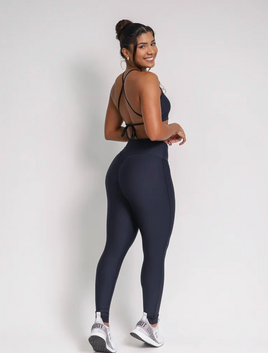 Allison Black Legging Scrunch Set