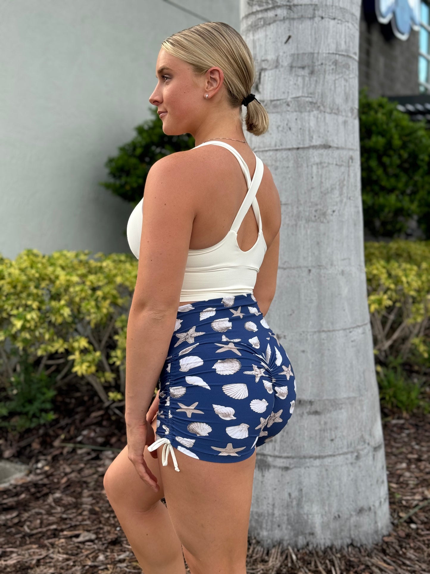 Sea Shell Cross Shorts