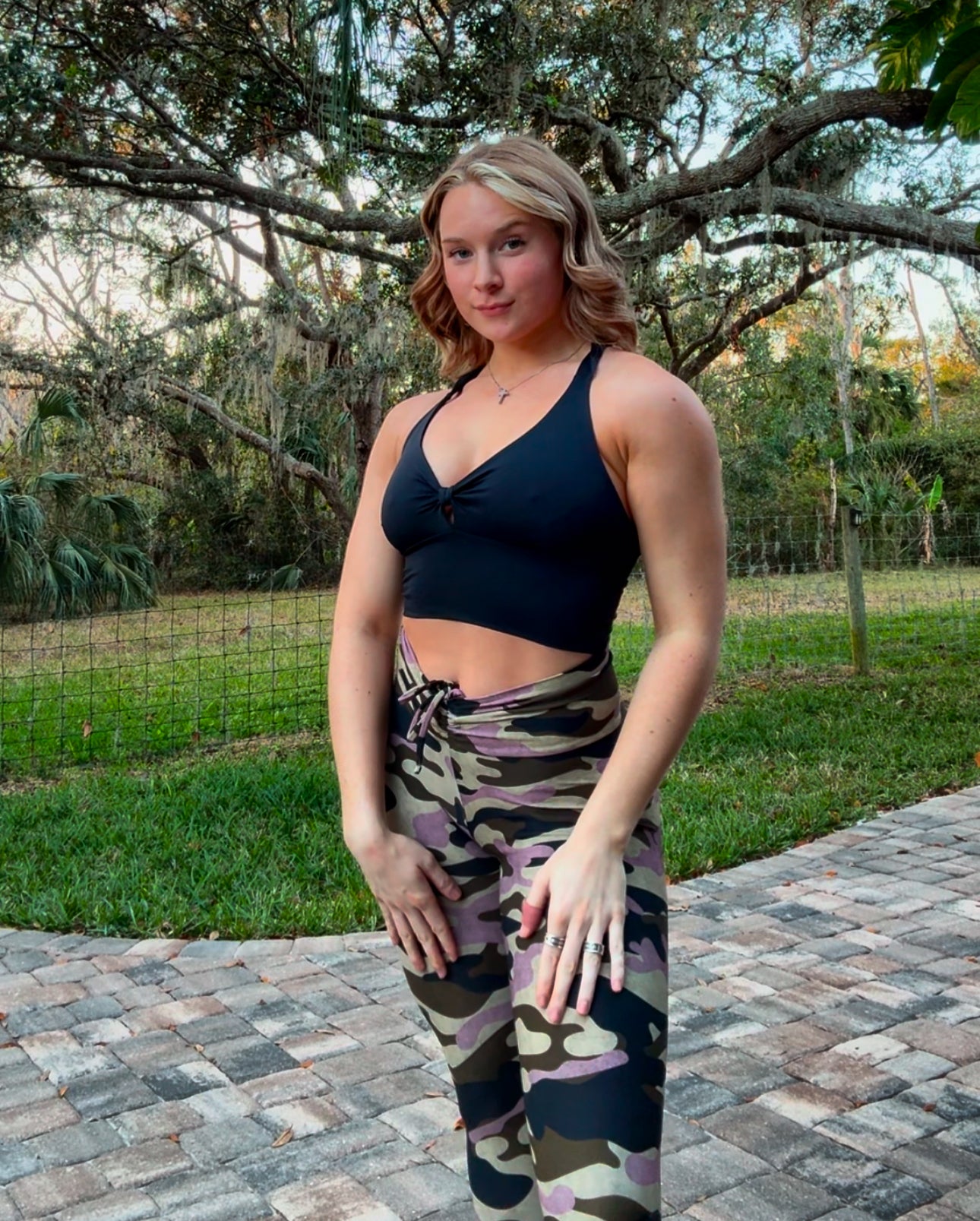 Pink Camouflage Scrunch Booty Legging