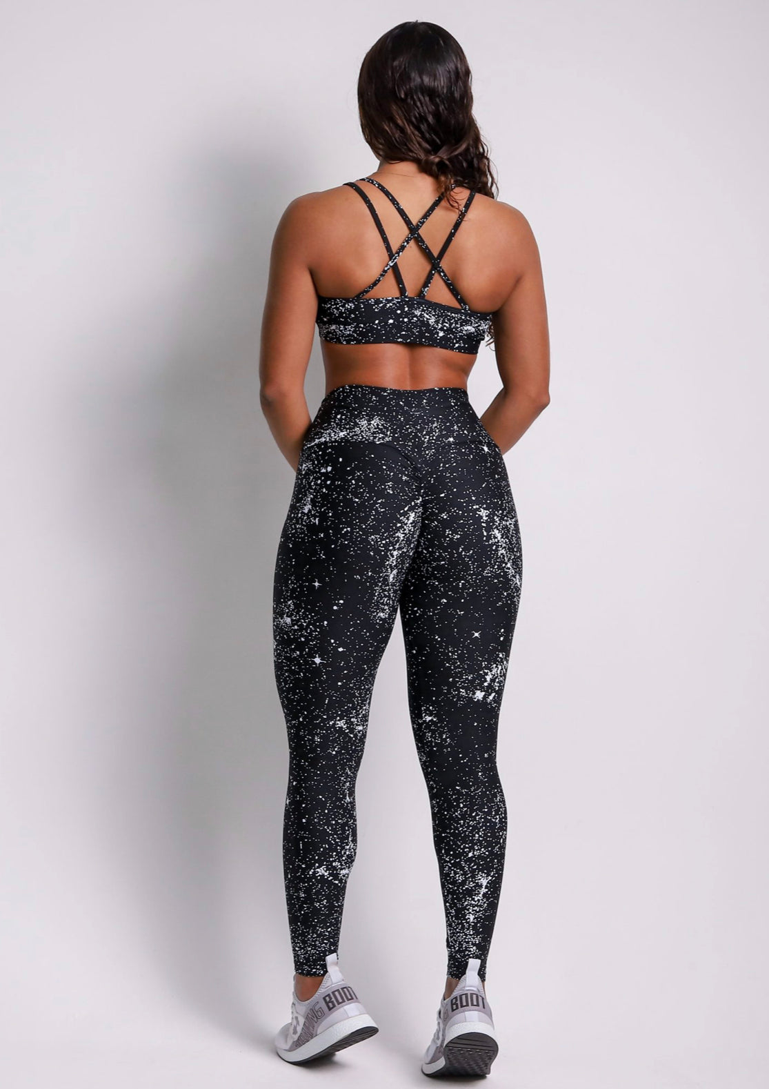 Amanda White Scrunch Leggings