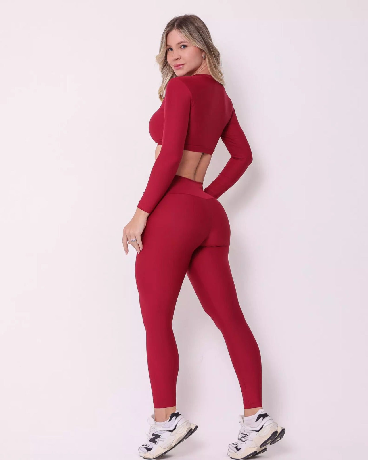 Valentino Light Set + Maria Crop Top